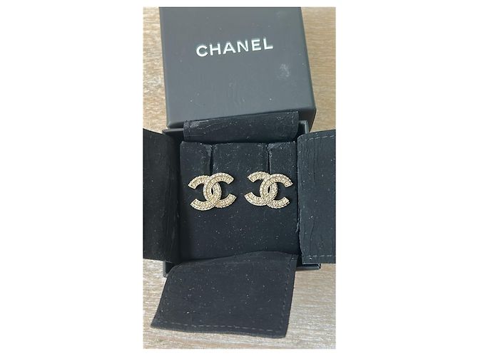 Pendientes Chanel CC Dorado Hardware de plata - vista 2