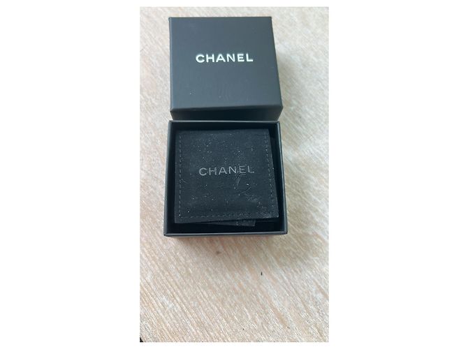 Pendientes Chanel CC Dorado Hardware de plata - vista 8