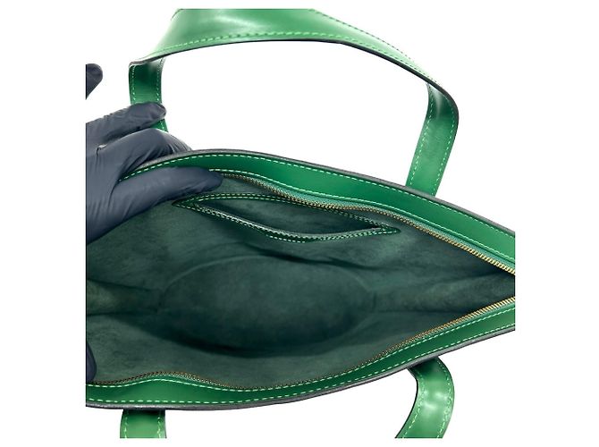 Louis Vuitton Vintage Saint Jacques Handtasche aus Epi-Leder Grün - Ansicht 9