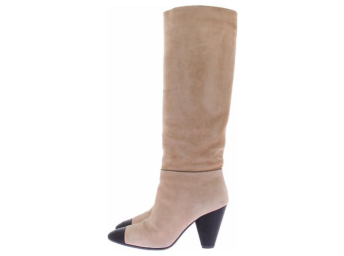Chanel Bottes hautes en daim camel - view 2
