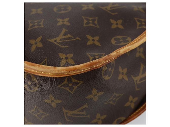 LOUIS VUITTON Monogram Menilmontant MM Shoulder Bag M40473 LV - vista 17
