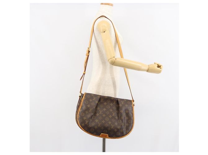 LOUIS VUITTON Monogram Menilmontant MM Shoulder Bag M40473 LV - vista 27