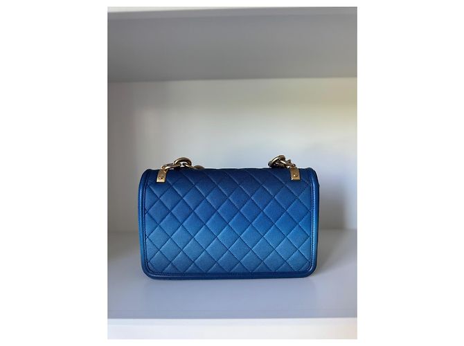 Bolsa Chanel Classic Flap Medium Azul - vista 2