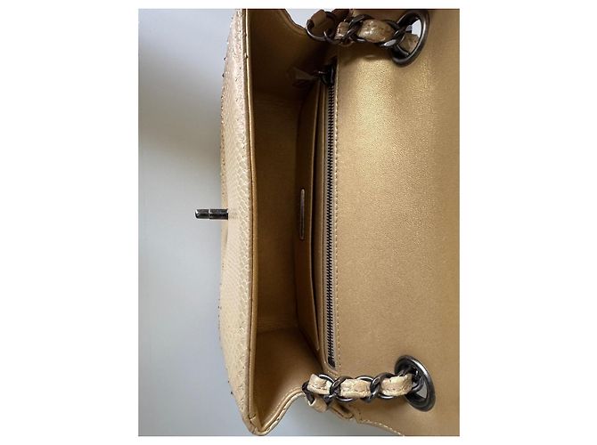 Chanel Classic Flap Bag aus Python Beige - Ansicht 6
