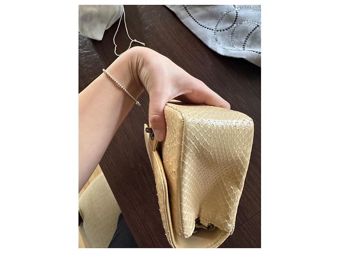 Chanel Classic Flap Bag aus Python Beige - Ansicht 9