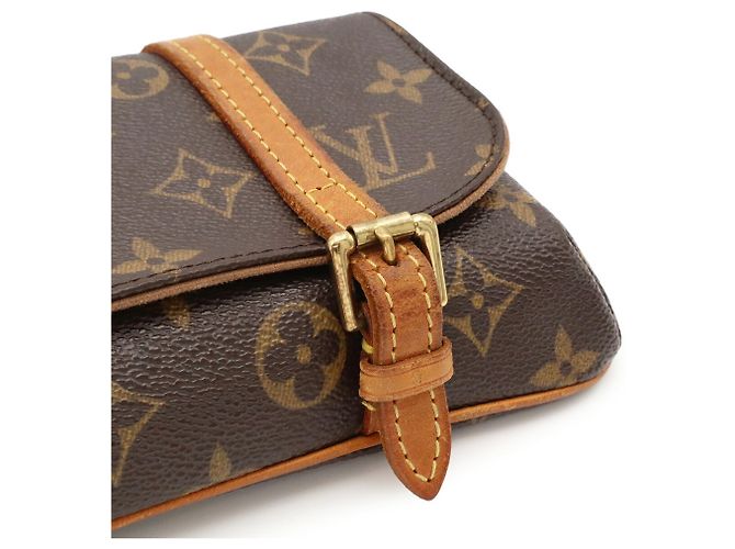 Bolso Louis Vuitton Monogram Pochette Marelle Castaño Monograma - vista 6