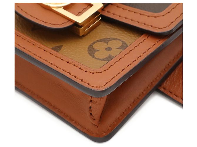 Borsello da cintura Louis Vuitton Monogram Reverse Marrone Marrone chiaro - vista 4