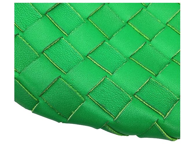 Borsa a mano Intrecciato Small Turn Pouch di Bottega Veneta - vista 6