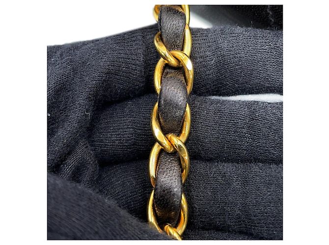 Chanel Black Lambskin Chain Shoulder Bag - view 12