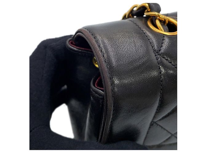 Chanel Black Lambskin Chain Shoulder Bag - view 6