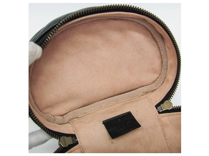 Mochila de couro acolchoado Gucci GG Marmont para mulher Preto - vista 12