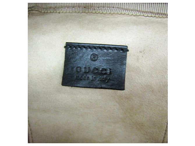 Mochila de couro acolchoado Gucci GG Marmont para mulher Preto - vista 13