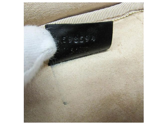 Mochila de couro acolchoado Gucci GG Marmont para mulher Preto - vista 14