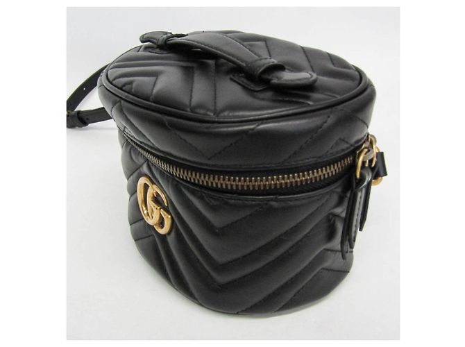 Mochila de couro acolchoado Gucci GG Marmont para mulher Preto - vista 9