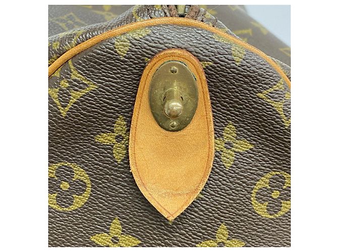 Louis Vuitton Boston Monogram Keepall 55 Marrom - vista 11