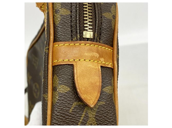 Louis Vuitton Monogram Pochette Marly Bandoulière Shoulder Bag Castaño - vista 8
