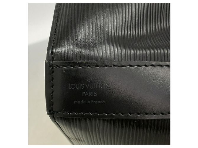 Louis Vuitton Epi Sac Depaule GM Shoulder Bag Nero - vista 5