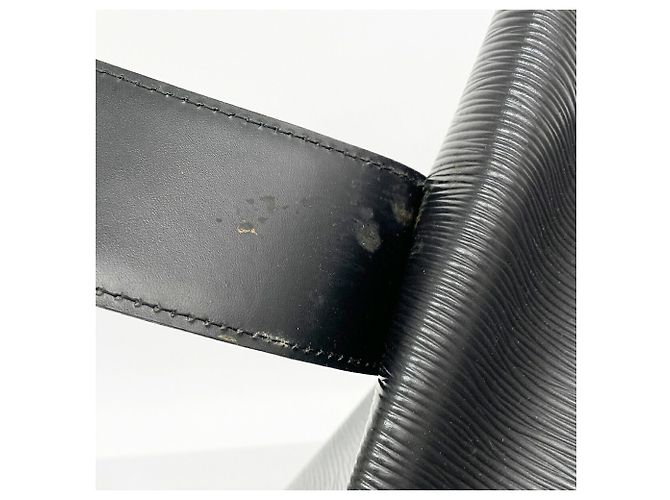 Louis Vuitton Epi Sac Depaule GM Shoulder Bag Nero - vista 7