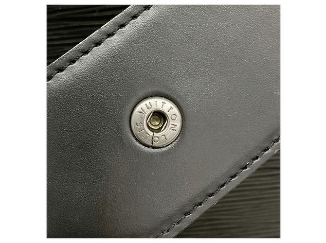 Louis Vuitton Epi Sac Depaule GM Shoulder Bag Nero - vista 8