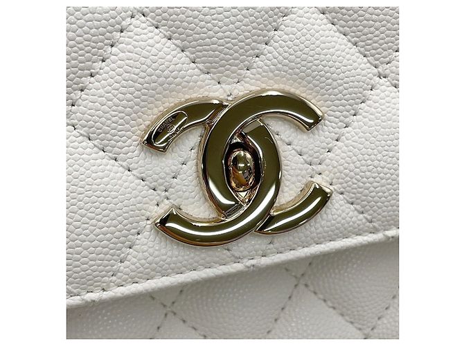 Sac à main Chanel Matelassé en White Blanc - vue 14