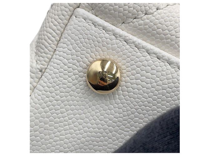 Sac à main Chanel Matelassé en White Blanc - vue 15
