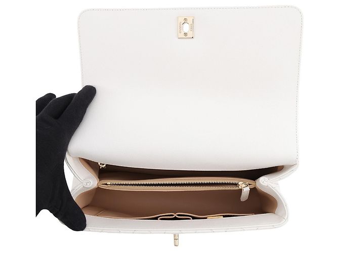 Sac à main Chanel Matelassé en White Blanc - vue 6