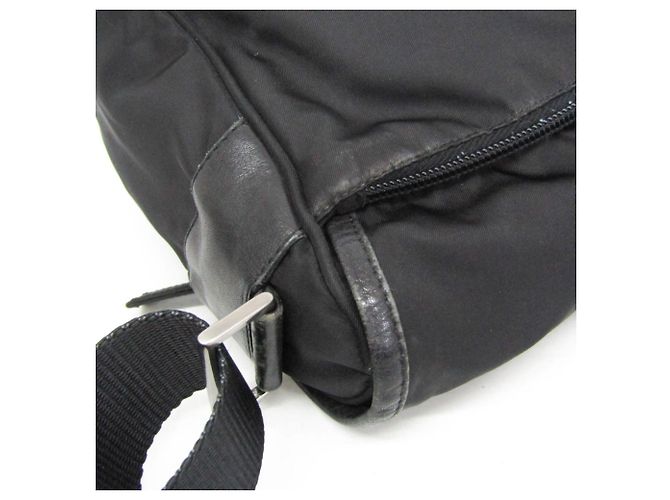 Sac bandoulière Prada Triangle Logo Noir - vue 10