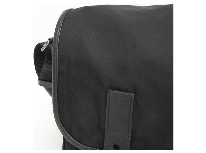 Sac bandoulière Prada Triangle Logo Noir - vue 11