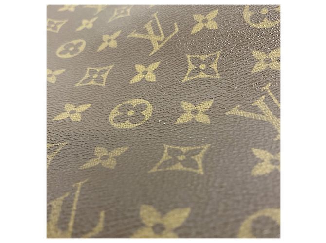 Bolsa de Ombro Louis Vuitton Monogram Looping GM Marrom - vista 16