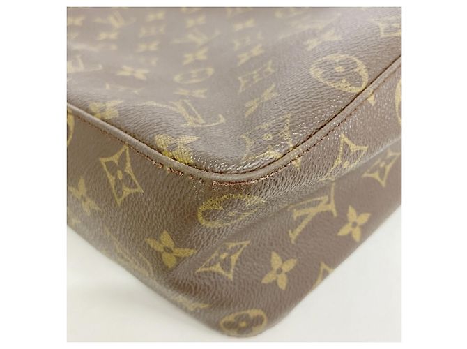 Bolsa de Ombro Louis Vuitton Monogram Looping GM Marrom - vista 6