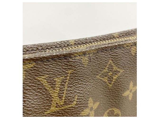 Bolsa de Ombro Louis Vuitton Monogram Looping GM Marrom - vista 7