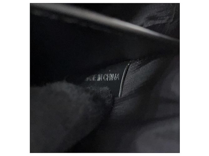 Burberry Paddy Nylon Shoulder Bag Black - view 16
