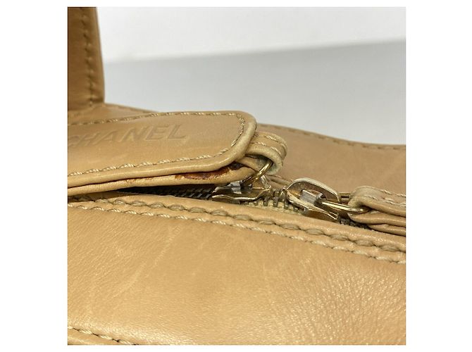 Bolsa Chanel Wild Stitch em pele de cordeiro Bege - vista 10
