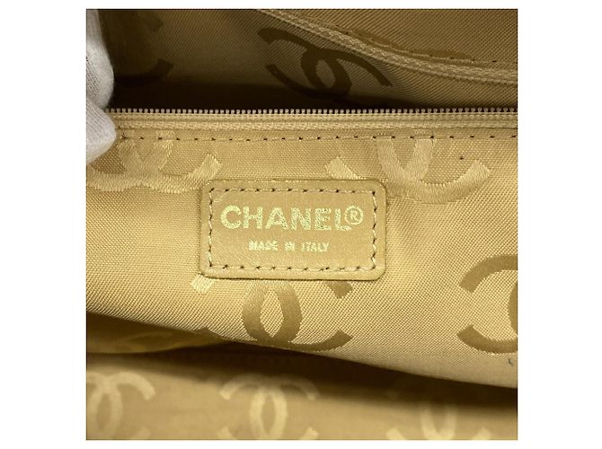 Bolsa Chanel Wild Stitch em pele de cordeiro Bege - vista 5