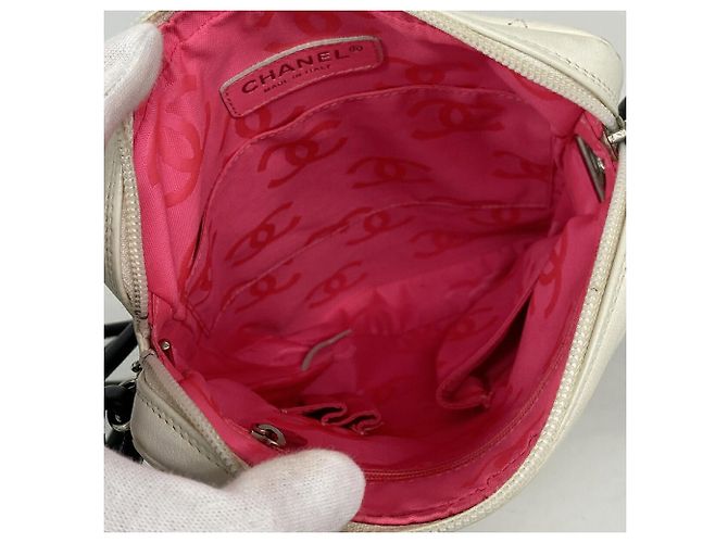 Borsa a tracolla Chanel Cambon in pelle di agnello bianca e nera Nero Bianco - vista 4