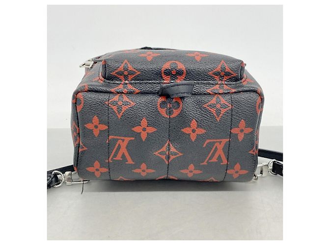 Mochila MINI Louis Vuitton Monogram Infra Rouge Palm Springs Negro Roja - vista 3