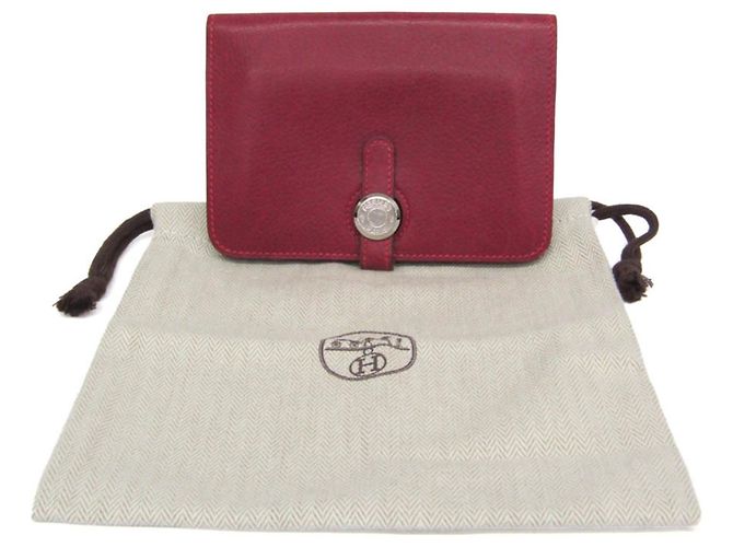 Hermès Monedero Hermes Dogon Compact en piel roja - vista 2