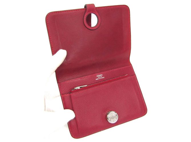 Hermès Monedero Hermes Dogon Compact en piel roja - vista 4