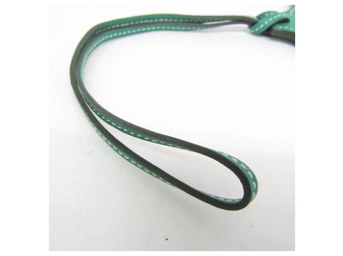 Hermès Chaveiro Hermes Paddock Cell Saddle Bag Charm em Verde - vista 8