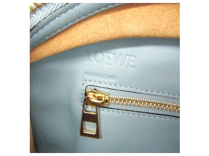 Loewe Amazona 28 Damen Handtasche aus Leder, Hellblau - Ansicht 19