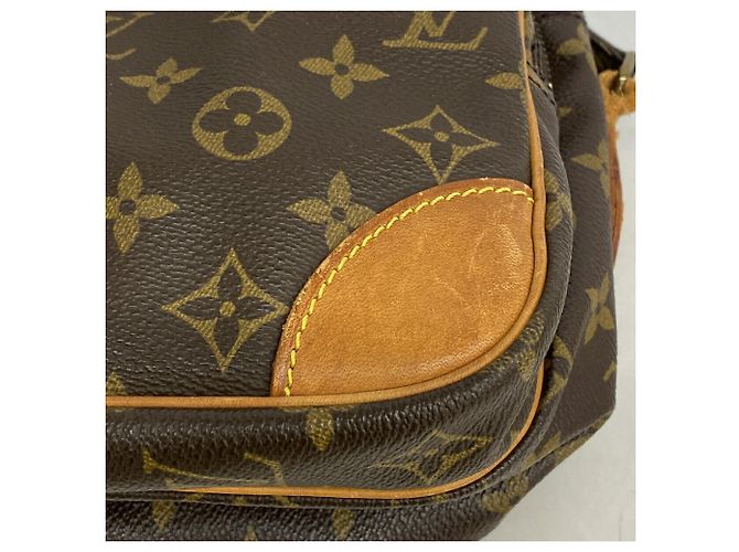 Louis Vuitton Monogram Nile Schultertasche Braun - Ansicht 8