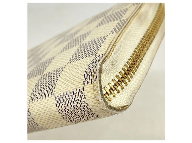 Louis Vuitton Damier Azur Zippy Wallet White - view 5