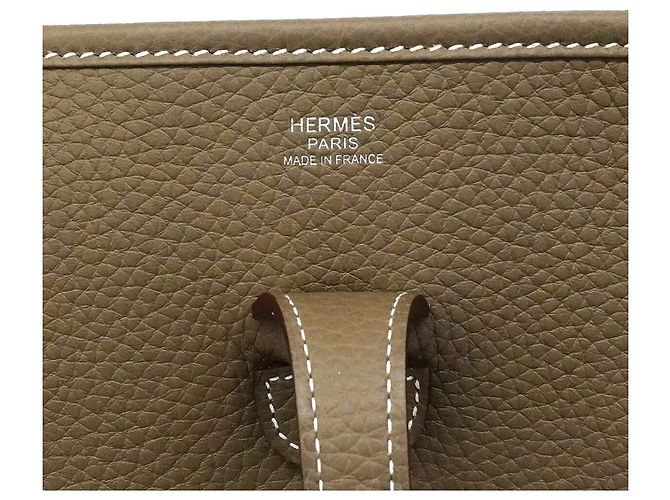 Hermès Sac à épaule Hermes Evelyne 3PM Taupe - vue 5
