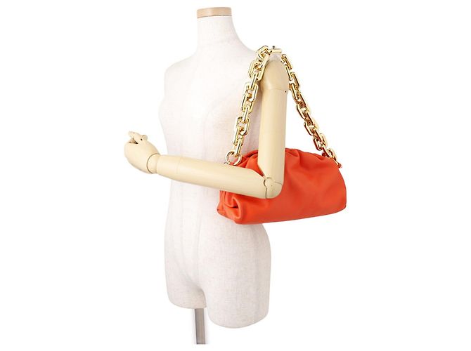 Borsa a tracolla con catena in pelle arancione Bottega Veneta - vista 4
