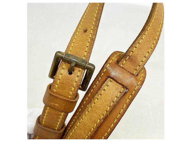 Bolso de hombro Louis Vuitton Monogram Tullie Castaño - vista 11