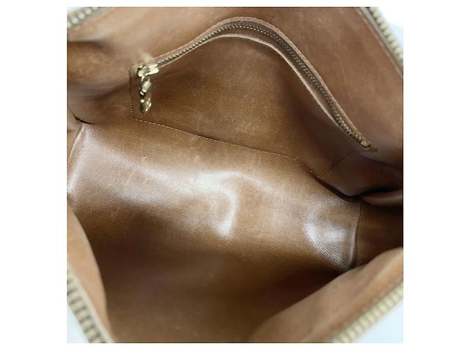 Bolso de hombro Louis Vuitton Monogram Tullie Castaño - vista 4