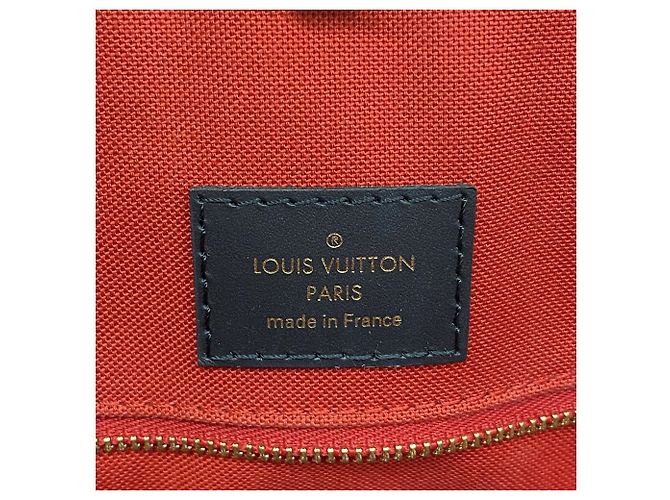 Saco Tote Louis Vuitton Monogram Giant Reverse OnTheGo GM Marrom - vista 5