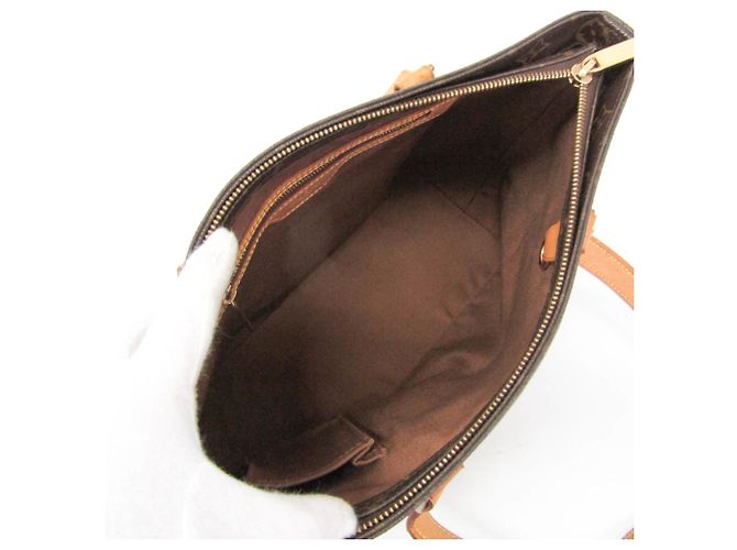 Saco Cabas Piano Monogram Louis Vuitton Marrom - vista 3