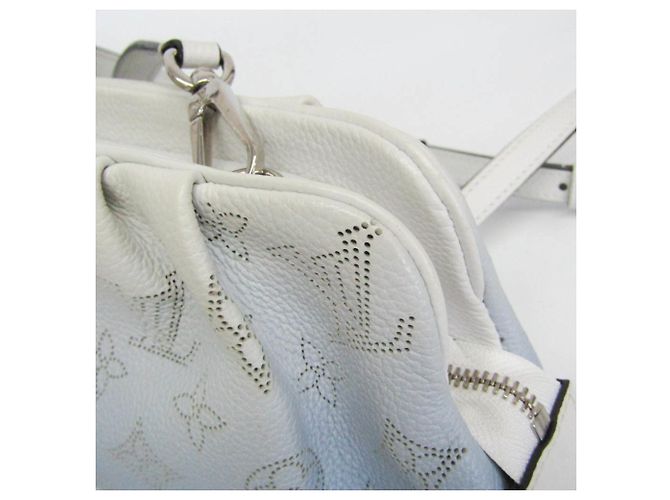 Louis Vuitton Mahina Scala Mini Clutch and Shoulder Bag Weiß Blau - Ansicht 8