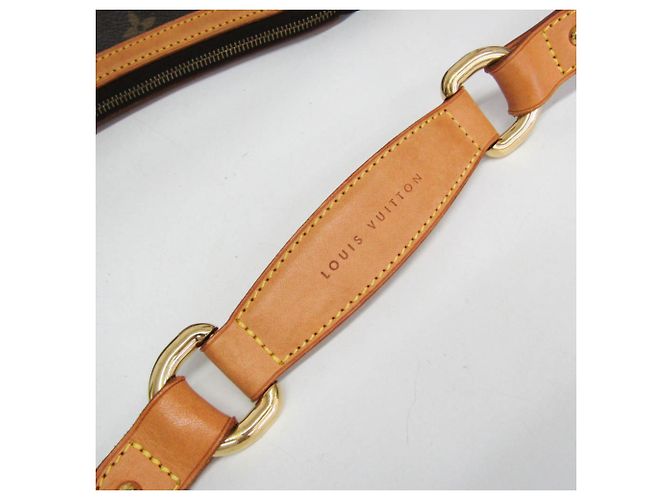 Bolso de hombro Louis Vuitton Monogram Tulam GM Castaño - vista 9